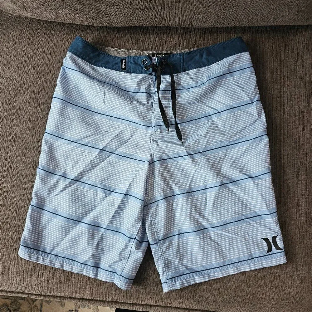 Hurley Boys' Blue Shoreline Stripe Surf Classic  Board Shorts Size 16/28